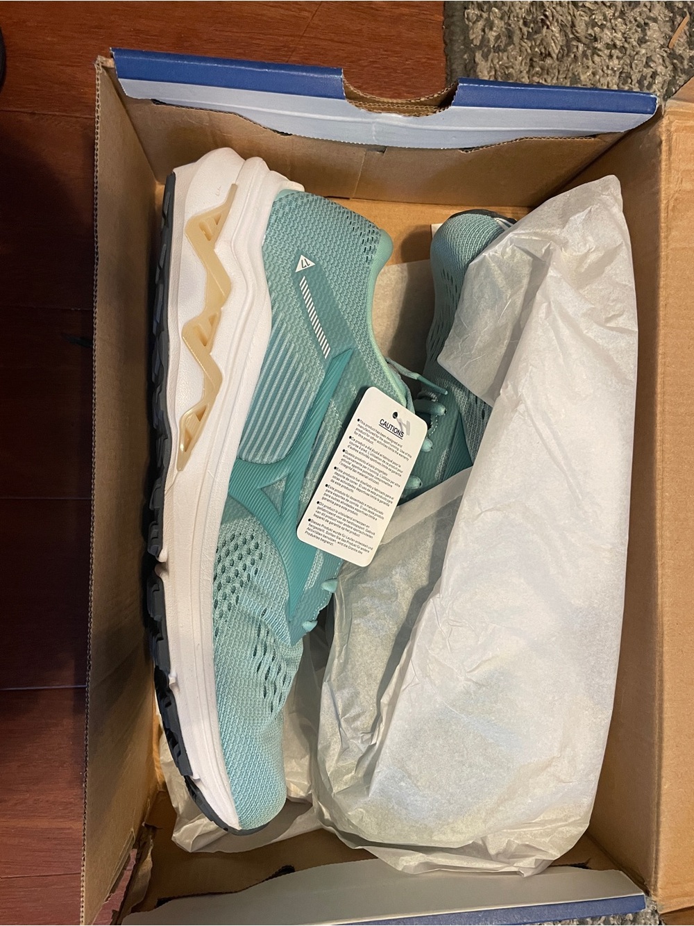 Aetrex Women's Mint Green Mesh Athletic Sneakers